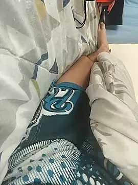 WhiteMascarado online show from November 2025 10:48:02 AM