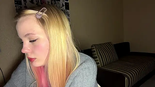 JestineParslow online show from January 2026 09:08:01 PM