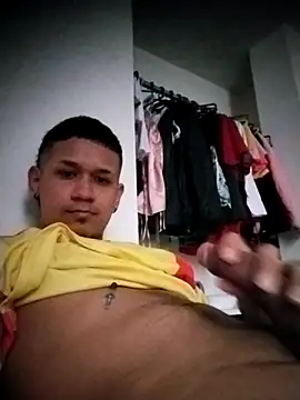 Chris    Col online show from November 2025 06:19:02 PM