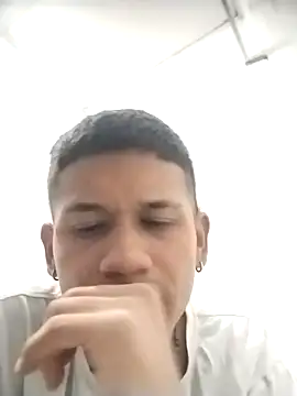 Chris    Col online show from December 2025 04:41:04 AM