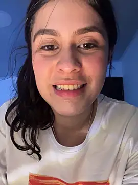 Snapshot of lucyrain_18 chatting on November 2025 02:17:02 AM lucyrain 18 online show from November 2025 02:17:02 AM