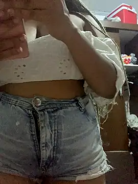 VIVHY online show from November 2025 09:36:02 PM