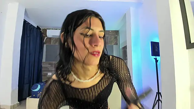 angell dusttt online show from November 2025 09:58:01 PM