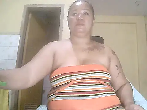 loriepinay46 online show from February 2026 11:08:02 PM