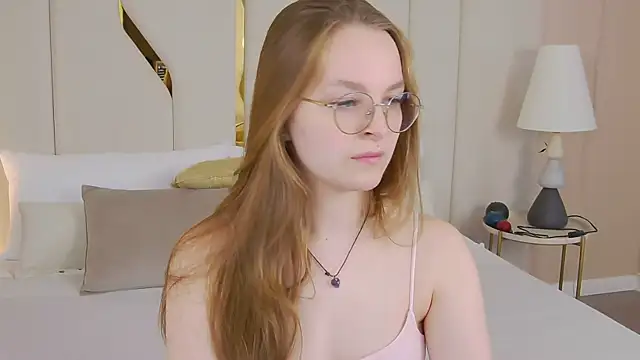 MadisonSmitt online show from June 2026 05:10:01 AM