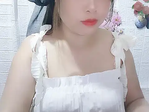 Snapshot of Site-loe chatting on May 2026 02:14:01 PM Site-loe online show from May 2026 02:14:01 PM