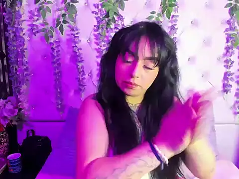 DashaMiller  online show from January 2026 02:43:02 PM