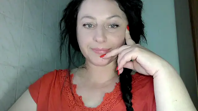 Snapshot of MelinaAx chatting on May 2026 08:14:01 PM MelinaAx online show from May 2026 08:14:01 PM