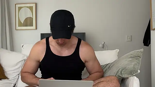 iggydavid online show from December 2025 06:13:02 PM