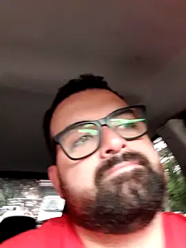 julianlondo111 online show from February 2026 06:50:02 PM