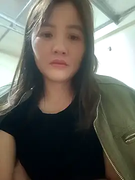 Little-Red123 online show from November 2025 10:53:02 PM