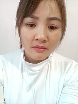 Little-Red123 online show from December 2025 01:57:01 AM