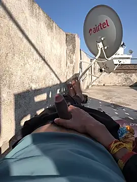 Ritik143jhil online show from January 2026 09:57:02 AM