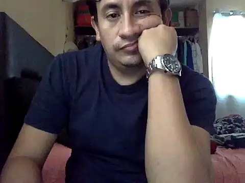 manrrique4567 online show from February 2026 02:57:02 PM