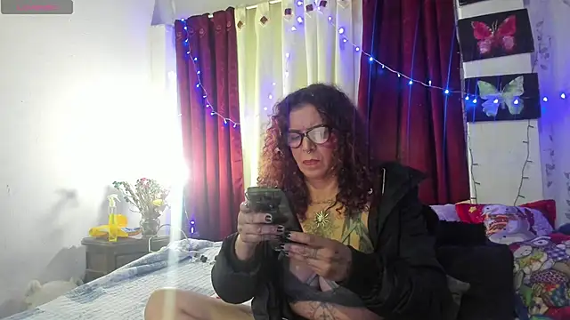 OpheliA TintA online show from November 2025 08:07:02 PM