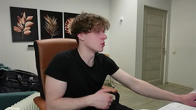 Charles Dreams online show from March 2026 08:49:03 PM