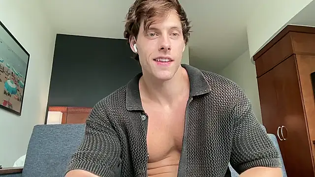 Snapshot of alex_islivee chatting on June 2026 05:02:02 PM alex islivee online show from June 2026 05:02:02 PM