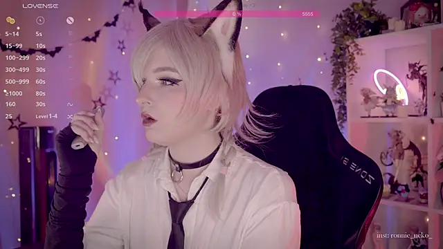 vronnier online show from November 2025 11:42:02 AM