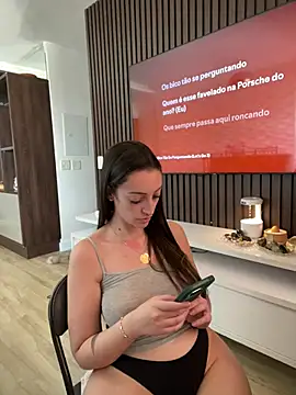 BelleRune online show from December 2024 04:37:01 PM