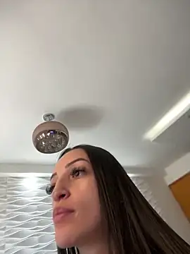 BelleRune online show from February 2025 02:38:02 PM