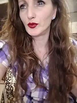 CrazyMaya39 online show from May 2026 10:18:01 PM