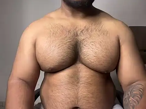 Snapshot of hot_rocco1 chatting on January 2026 12:52:01 PM hot rocco1 online show from January 2026 12:52:01 PM