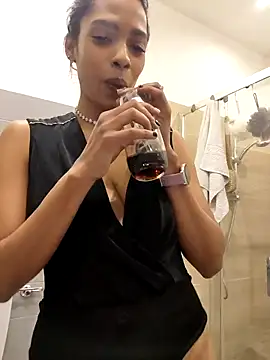 chanell95 online show from December 2025 08:47:02 PM