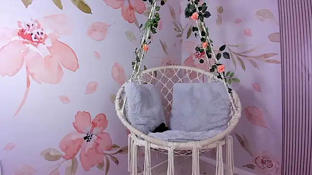 arietta skinny online show from February 2026 12:04:01 PM