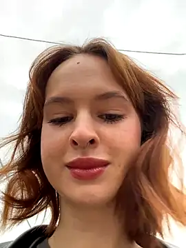 hani obsessed online show from November 2025 09:21:01 AM