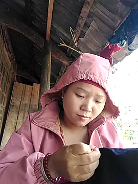 hoami-hot online show from November 2025 02:57:02 AM