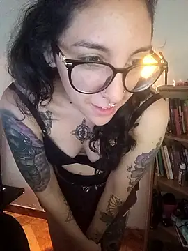 Melinerd online show from January 2026 06:13:01 PM