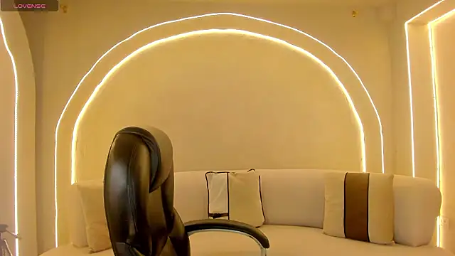 ZaraKafruni online show from March 2026 04:30:02 AM