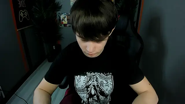 AlejandroEllias online show from March 2026 12:07:01 AM