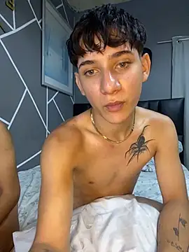 Snapshot of David_princess chatting on December 2025 07:31:01 PM David princess online show from December 2025 07:31:01 PM