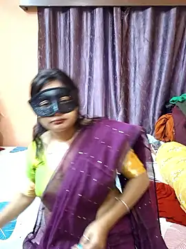 Cute-richa1 online show from January 2026 10:42:02 AM