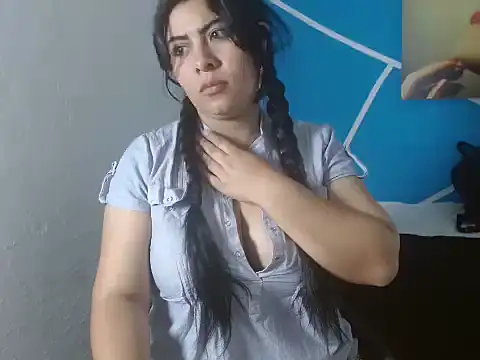 Dayanna lovee online show from November 2025 03:26:02 PM