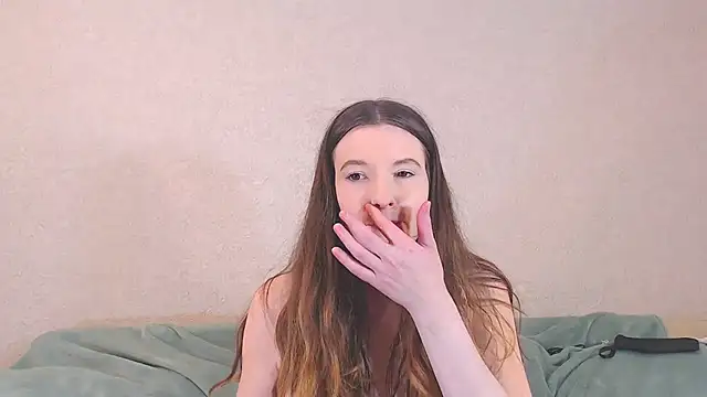 ArwenGoldenRose online show from November 2025 02:07:01 PM