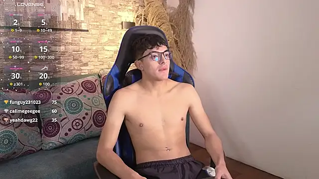 sayronvg online show from November 2025 04:58:02 PM