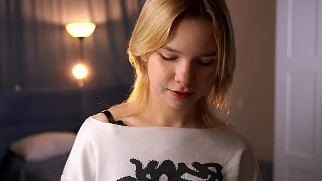 PhillisEsplin online show from December 2025 08:03:01 PM