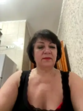 Snapshot of LittleBead522 chatting on November 2025 03:33:01 PM LittleBead522 online show from November 2025 03:33:01 PM