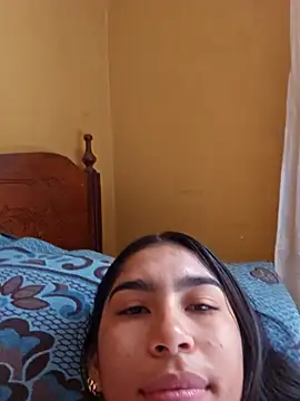 skinnyrox online show from December 2025 06:45:01 PM