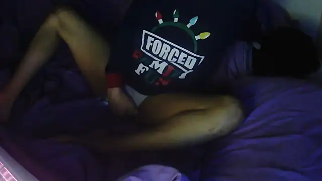 Snapshot of rosiefawnxo chatting on November 2025 07:03:02 AM rosiefawnxo online show from November 2025 07:03:02 AM