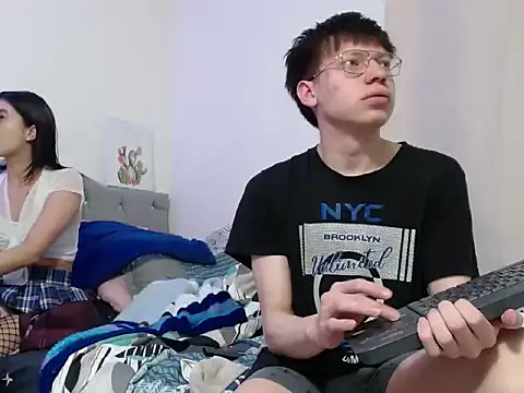 NAOMI-SENSUAL online show from November 2025 02:15:02 AM