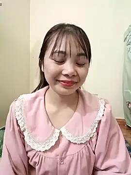 Snapshot of Moon-night222 chatting on February 2026 06:57:02 AM Moon-night222 online show from February 2026 06:57:02 AM