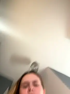 Blonde Bunny online show from January 2026 01:13:01 PM