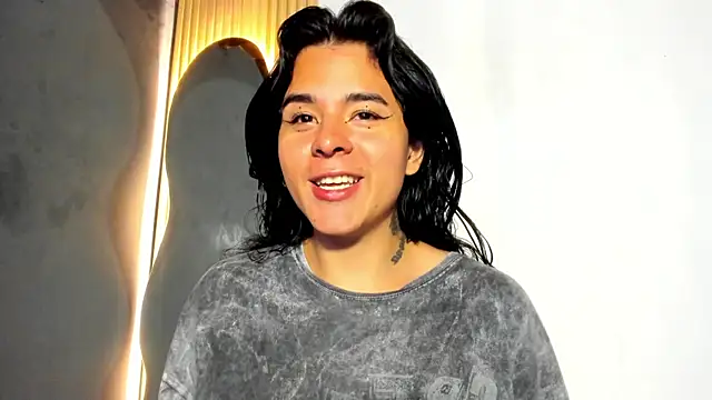 Angel-umbra online show from December 2025 08:35:01 PM