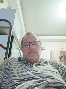Snapshot of nard53 chatting on May 2026 11:45:02 PM nard53 online show from May 2026 11:45:02 PM