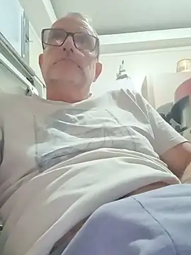 nard53 online show from June 2026 10:47:02 PM