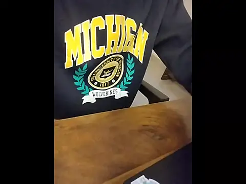 Snapshot of akshr1099 chatting on December 2025 11:50:01 AM akshr1099 online show from December 2025 11:50:01 AM