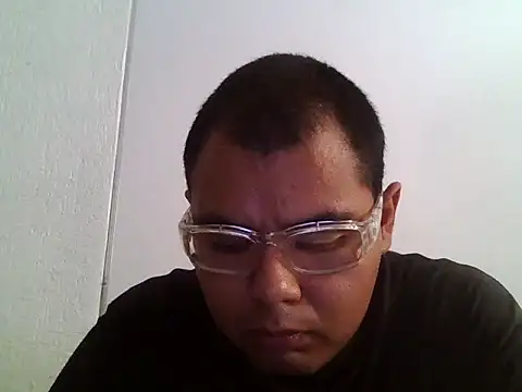 Zombiemuerto online show from November 2025 09:41:02 PM